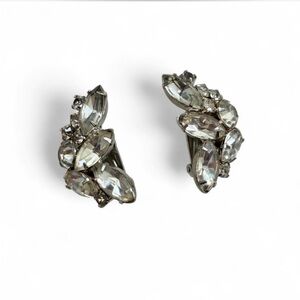 Vintage Jewel Marquise Clip-On Earrings - Silver Tone